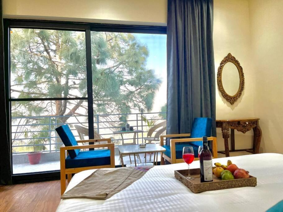 Kasauli Vista - A Boutique Stay Zewnętrze zdjęcie